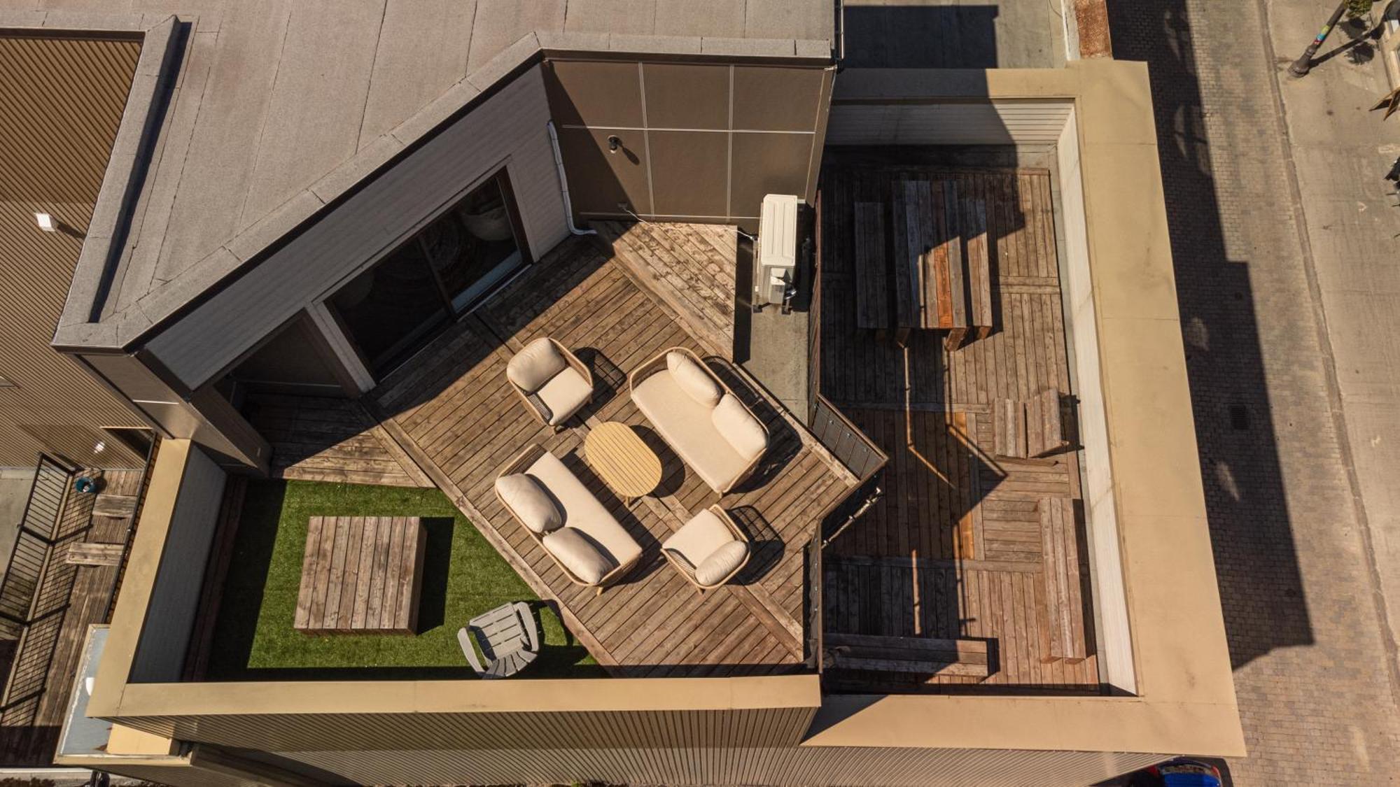 Heaven's Garden / / Luxury Penthouse Downtown Apartment
