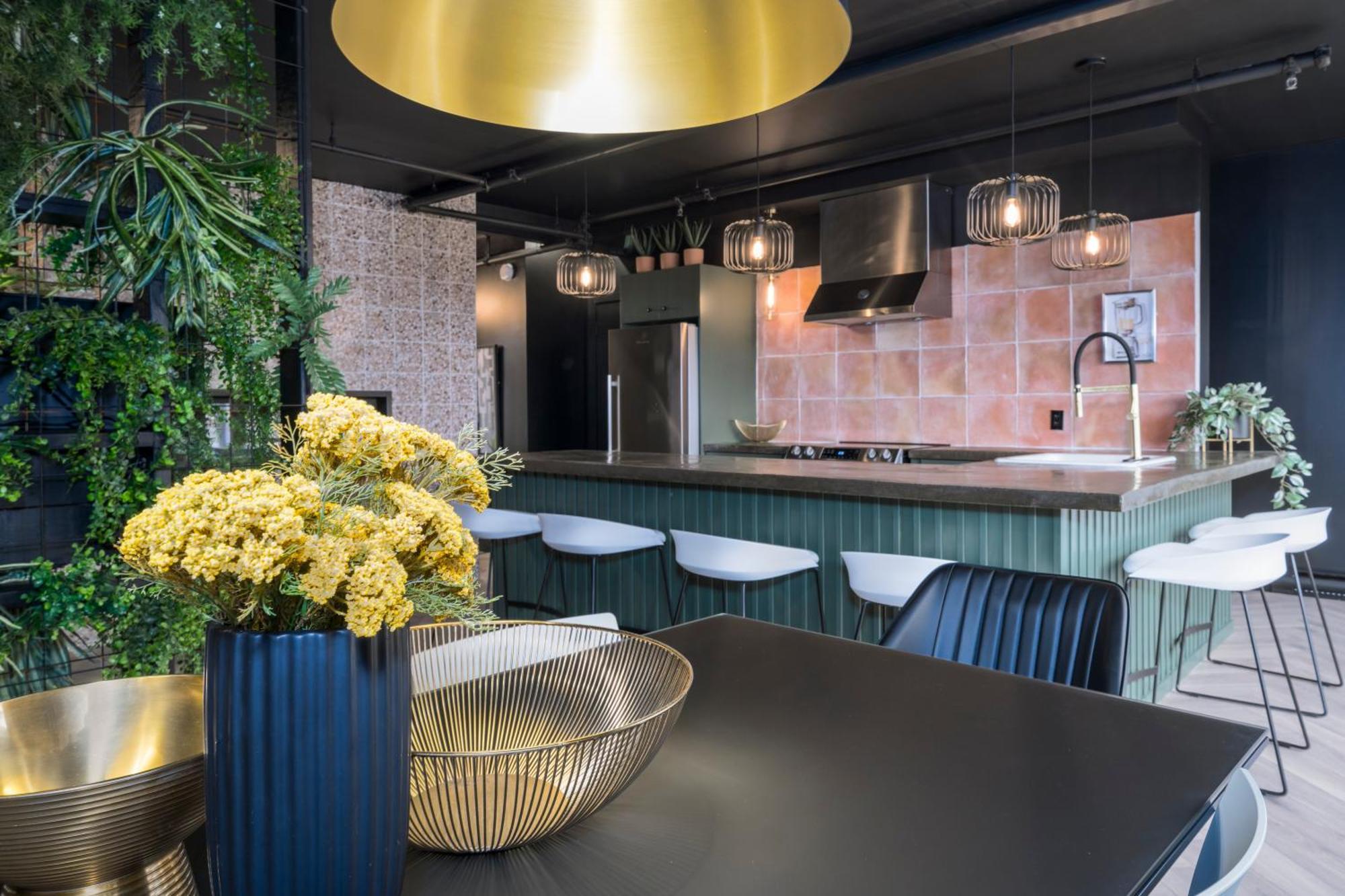 Apartment Heaven's Garden / / Luxury Penthouse Downtown