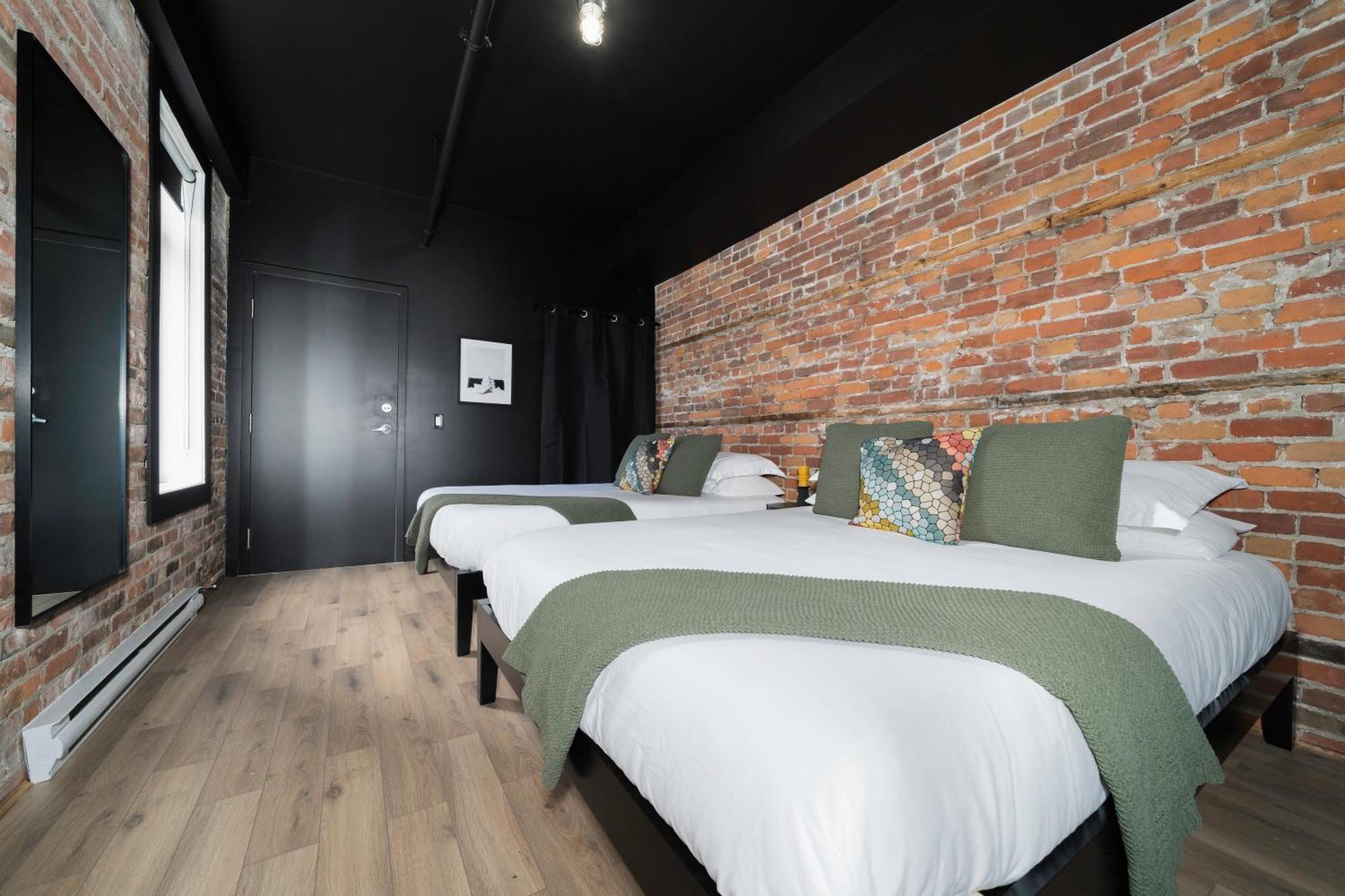 Heaven's Garden / / Luxury Penthouse Downtown Apartment Quebec City