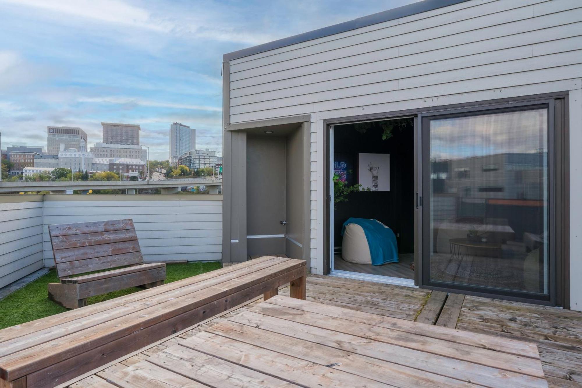 Apartment Heaven's Garden / / Luxury Penthouse Downtown Quebec City